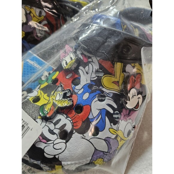 New Crocs Disney Mickey Mouse & Friends Classic Clogs Goofy Minnie Pluto W10 M8 - Picture 4 of 10